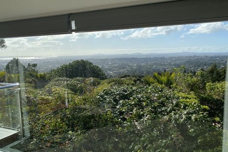 Photo of property in 39 Tawini Road, Titirangi, Auckland, 0604