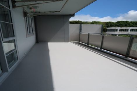 Photo of property in Monterey Apartments, 62/232 Middleton Road, Glenside, Wellington, 6037