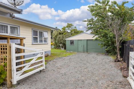 Photo of property in 19 Hardie Grove, Featherston, 5710