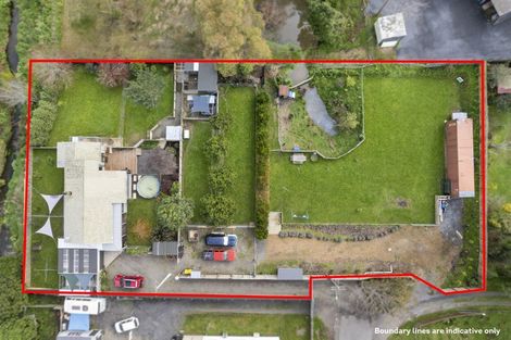 Photo of property in 24-26 Churchill Crescent, Shannon, 4821