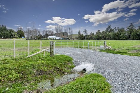 Photo of property in 19 Kenderdine Road, Elsthorpe, Otane, 4277