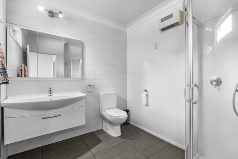 Photo of property in 10 Prescott Place, Hillcrest, Hamilton, 3216