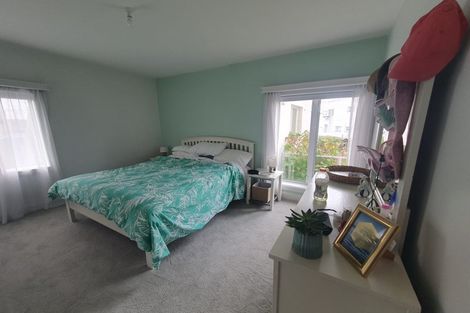 Photo of property in 1-12/48 The Bay Hill, Timaru, 7910