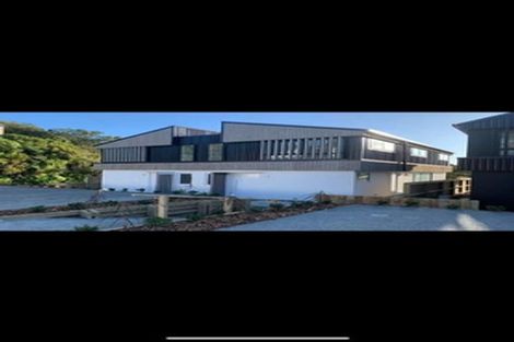 Photo of property in 3/6 Bushland Grove, Paparangi, Wellington, 6037