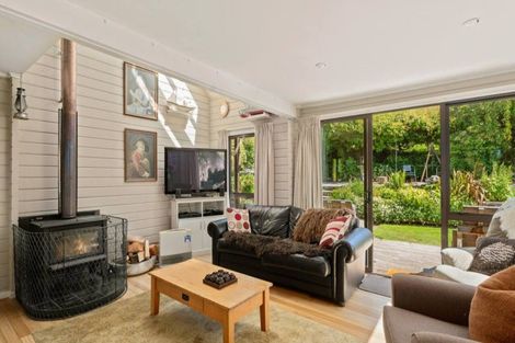 Photo of property in 58 Mountain View Road, Dalefield, Queenstown, 9371
