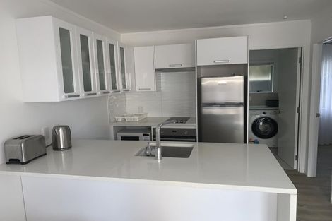 Photo of property in 2/420a Hibiscus Coast Highway, Orewa, 0931