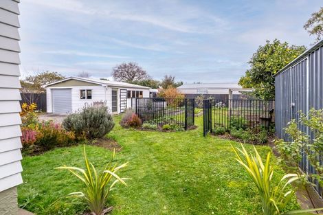 Photo of property in 14 Bell Street, Featherston, 5710