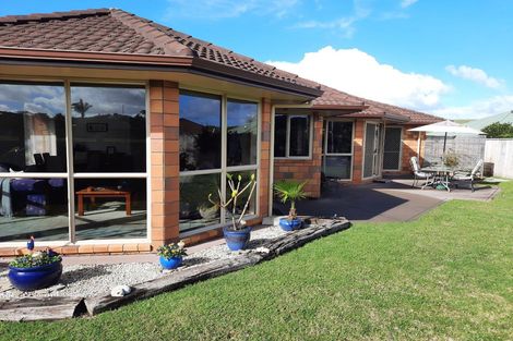 Photo of property in 4 Halyard Loop, Haruru, 0204