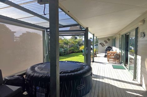 Photo of property in 105 Castle View Road, Matarangi, Whitianga, 3592