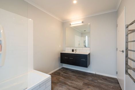 Photo of property in 37 Lanark Street, Balclutha, 9230