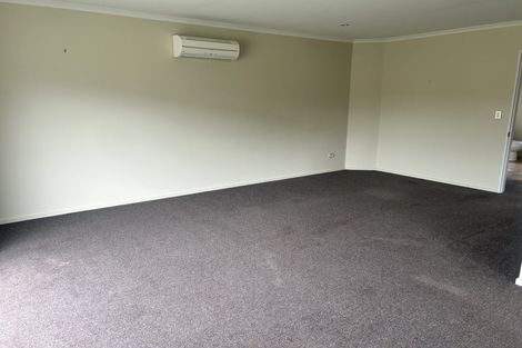 Photo of property in 3 Reeves Road, Rangiora, 7400