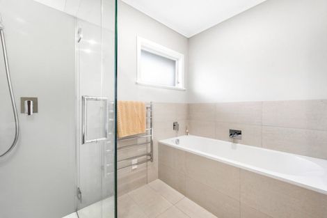 Photo of property in 25 Gills Road, Bucklands Beach, Auckland, 2014