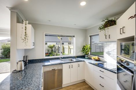 Photo of property in 114 Hapuku Street, Frimley, Hastings, 4120