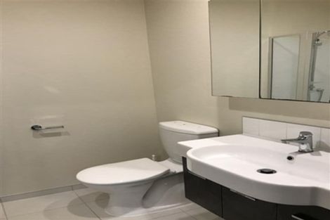 Photo of property in Terrace Garden Apartments, 14b/120 The Terrace, Wellington Central, Wellington, 6011