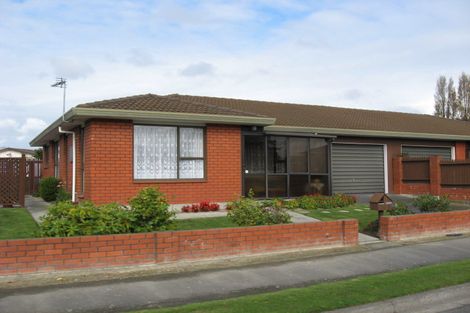 Photo of property in 1/161 Northcote Road, Northcote, Christchurch, 8052