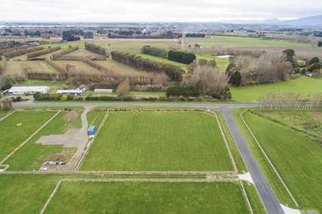 Photo of property in 2 Pheasant Lane, Aokautere, 4471