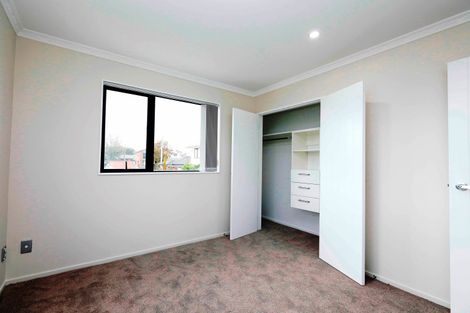Photo of property in 173a Gray Avenue, Papatoetoe, Auckland, 2024