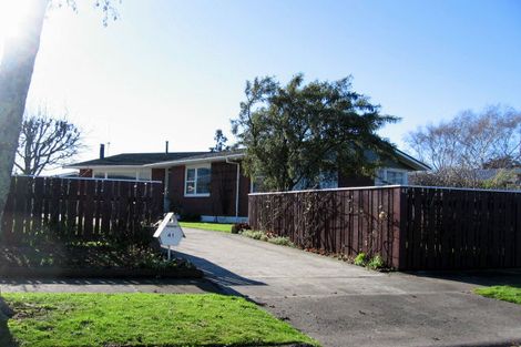 Photo of property in 41 Abraham Crescent, Milson, Palmerston North, 4414