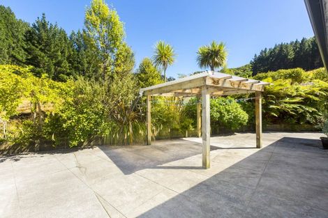 Photo of property in 182 Karapoti Road, Craigs Flat, Upper Hutt, 5372