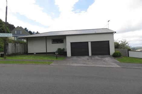 Photo of property in 4 Chastudon Place, Tawa, Wellington, 5028