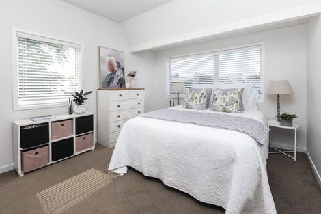 Photo of property in 1 Hanover Place, Ilam, Christchurch, 8041