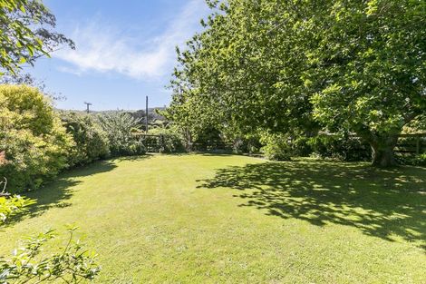 Photo of property in 2 South Makara Road, Makara, Karori, 6972