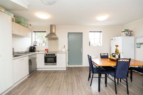 Photo of property in 1 Chiefs Court, Hamilton East, Hamilton, 3216