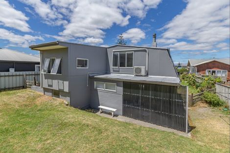 Photo of property in 14 Hunia Terrace, Himatangi Beach, Foxton, 4891