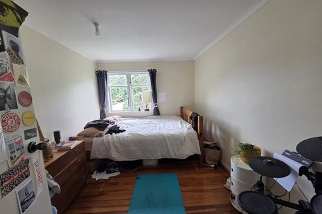 Photo of property in 12 Robertson Street, Owhiro Bay, Wellington, 6023