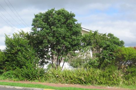 Photo of property in 2/70 West Coast Road, Glen Eden, Auckland, 0602