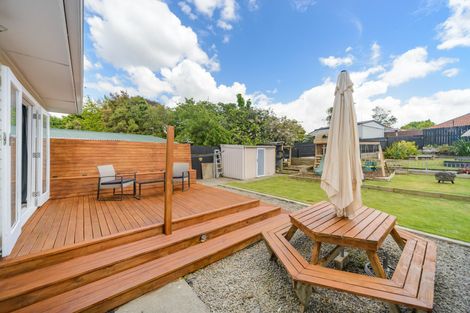 Photo of property in 14 Parkland Crescent, Terrace End, Palmerston North, 4410