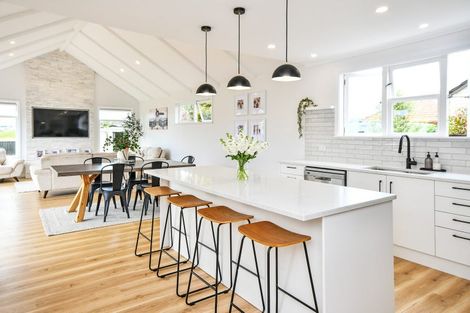 Photo of property in 25 Village Way, Ardmore, Papakura, 2582