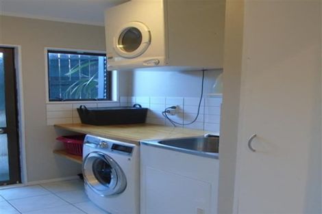 Photo of property in 25 Longitude Place, Whitby, Porirua, 5024