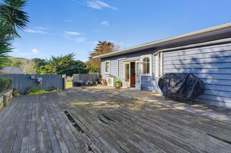 Photo of property in 10 Montaine Place, Maungaturoto, 0520