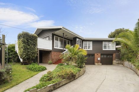 Photo of property in 97 Wallace Road, Mangere Bridge, Auckland, 2022
