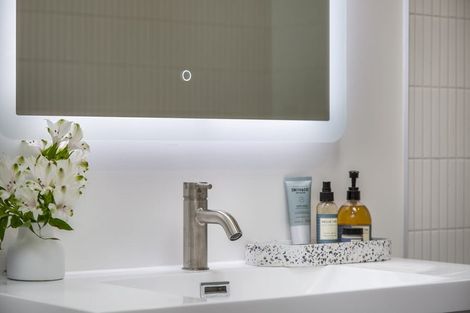 Photo of property in 4/34 Rewarewa Road, Te Atatu Peninsula, Auckland, 0610