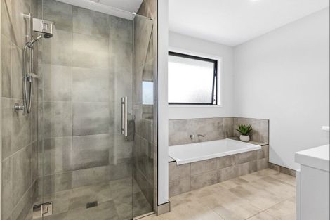 Photo of property in 194 Lake Road, Okoroire, Tirau, 3484