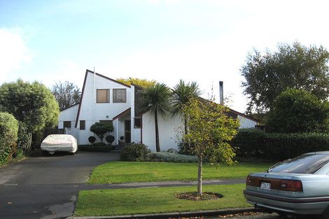 Photo of property in 46 Sayers Crescent, Ilam, Christchurch, 8041