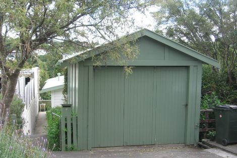 Photo of property in 6 Putnam Street, Northland, Wellington, 6012