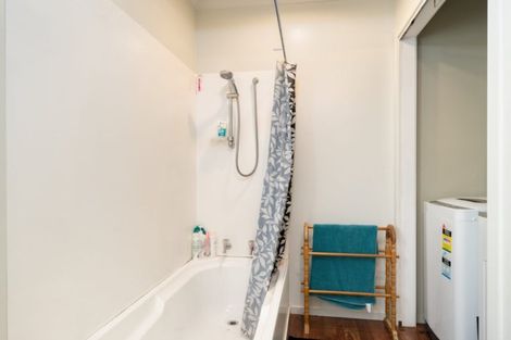 Photo of property in 144 Karewa Parade, Papamoa Beach, Papamoa, 3118