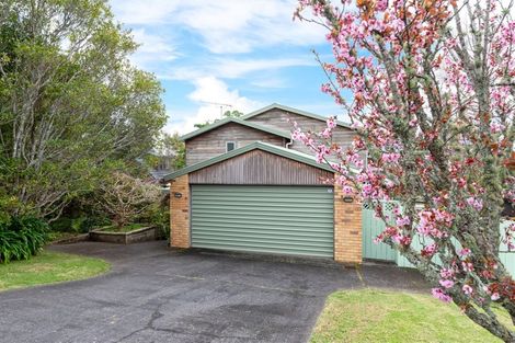 Photo of property in 2/16 Zion Road, Birkenhead, Auckland, 0626