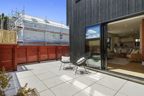 Photo of property in 2/892 High Street, Avalon, Lower Hutt, 5011