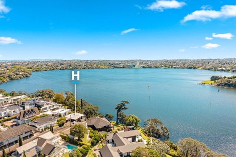 Photo of property in 278 Hurstmere Road, Takapuna, Auckland, 0622