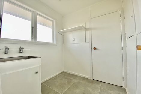 Photo of property in 25 Awatere Street, Clover Park, Auckland, 2023