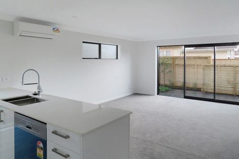 Photo of property in 90b Cambridge Terrace, Waterloo, Lower Hutt, 5011