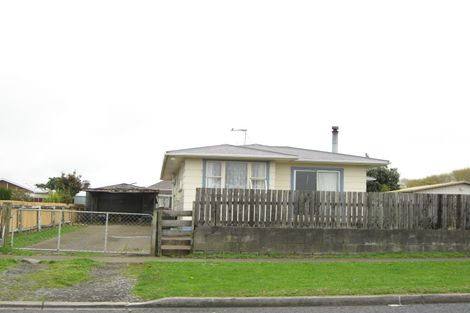 Photo of property in 99 Cracroft Street, Waitara, 4320