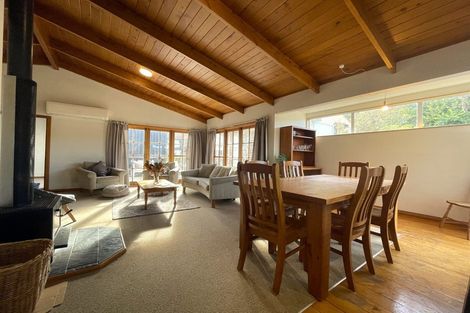 Photo of property in 2b Stanley Street, Berhampore, Wellington, 6023