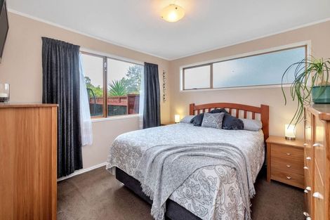 Photo of property in 9 Urlich Drive, Ranui, Auckland, 0612