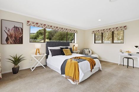 Photo of property in 177 Woodman Drive, Tawa, Wellington, 5028