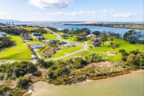 Photo of property in 127 Estuary Drive, Mangawhai Heads, Mangawhai, 0505